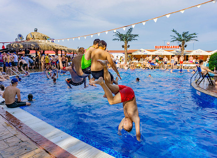 Megapark Dolphins Goldstrand - Pool