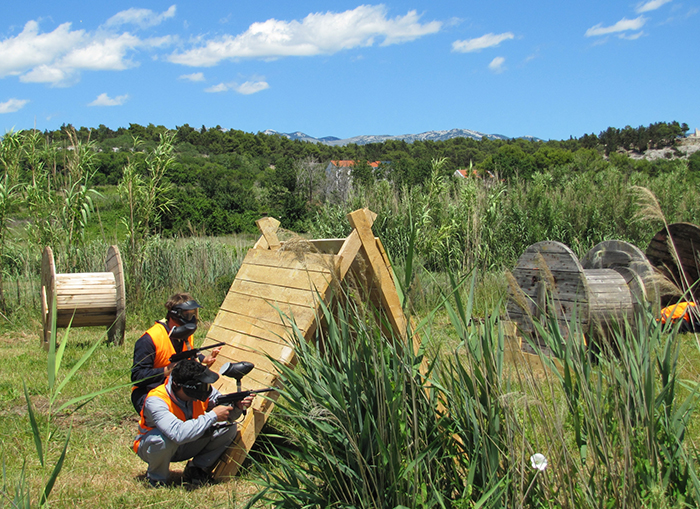 Ausflug Novalja Zrce - Paintball - Spielfeld