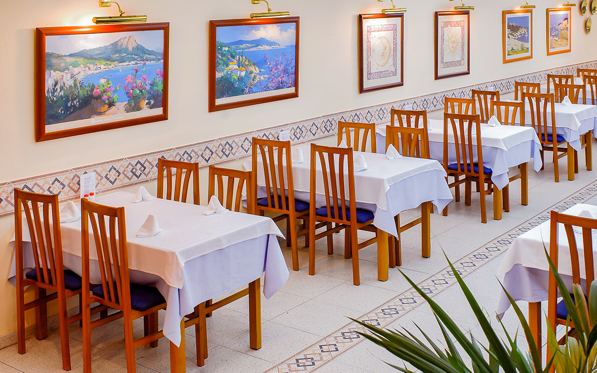 Hotel Catalonia - Calella - Essen