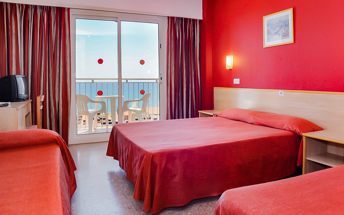 Hotel Santa Monica - Calella - Zimmer