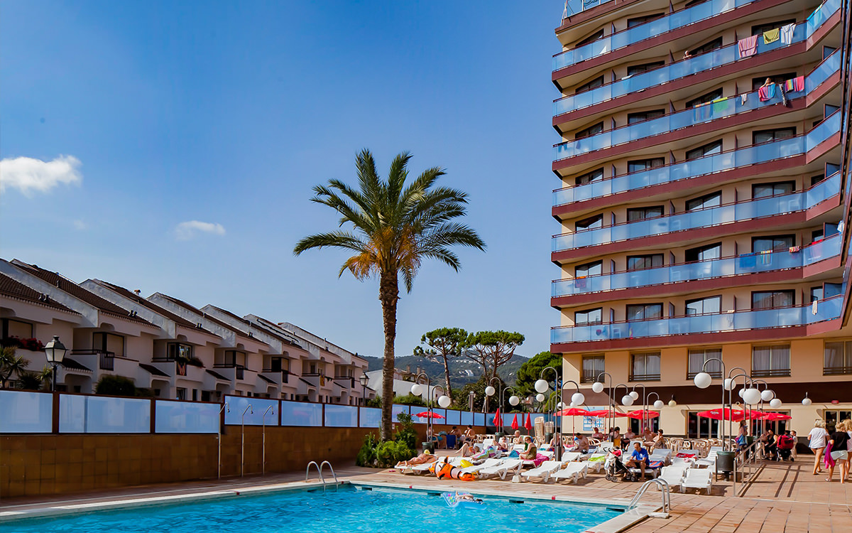 Hotel Calella Palace - Calella - Poolanlage