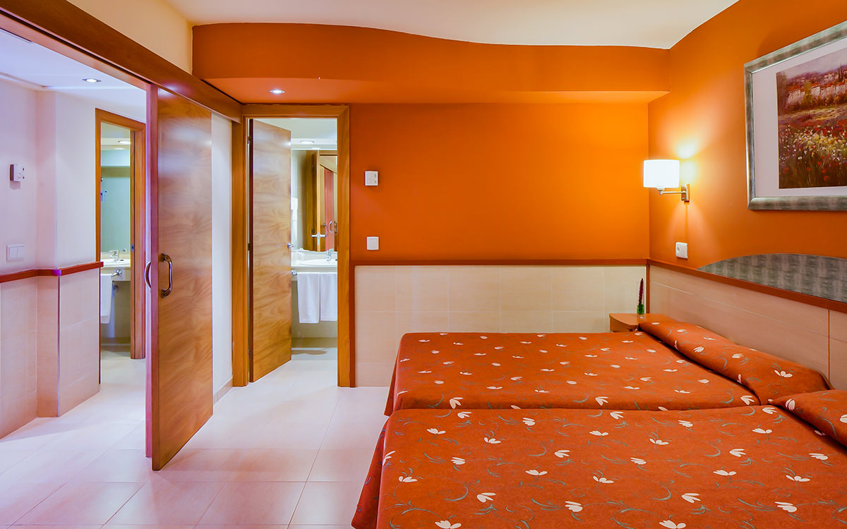 Hotel Calella Palace - Calella - Zimmer