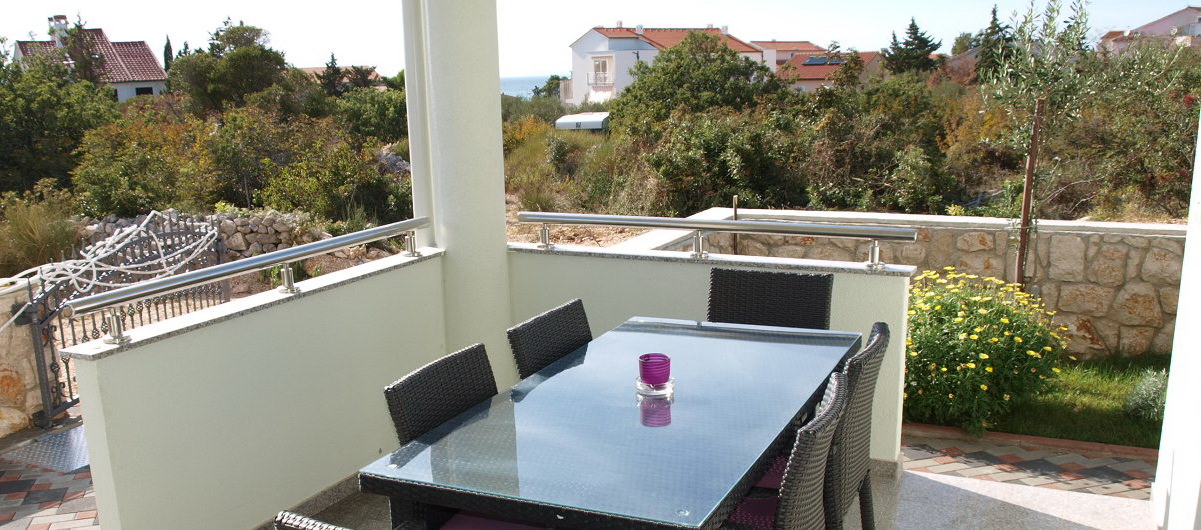 Apartments Novalja
